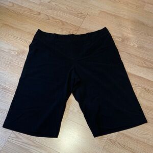 Avenue Black Stretch Wide Leg Shorts Pants